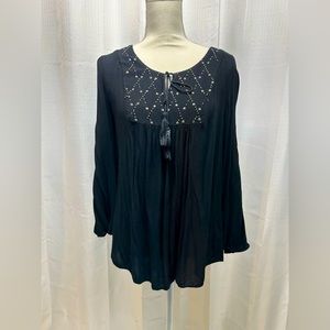 Ladies Boho style blouse silver beads detailing on sleeves size PM